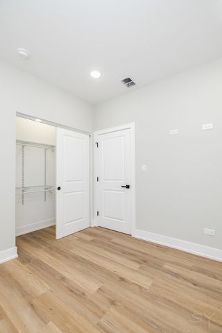 6220 S King Drive, Chicago, IL 60637