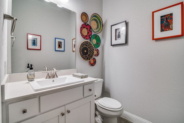 2204 Maverick Way, Mesquite, TX 75149