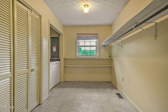 345 Quillen Drive, Gate City, VA 24251