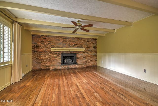 345 Quillen Drive, Gate City, VA 24251