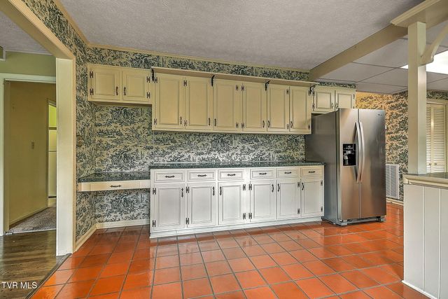 345 Quillen Drive, Gate City, VA 24251