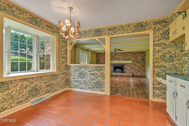 345 Quillen Drive, Gate City, VA 24251