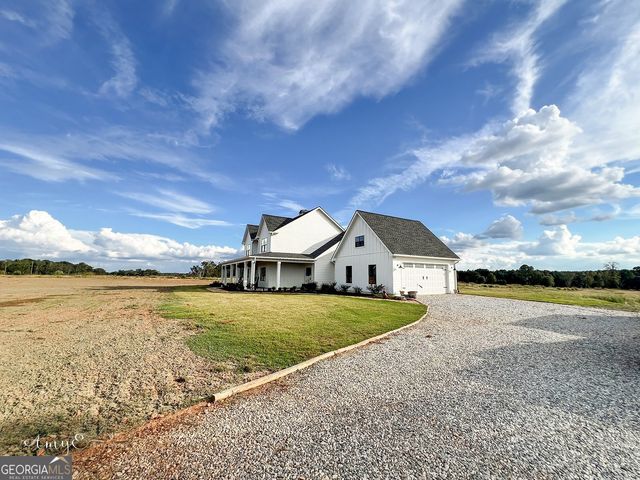 1111 Rocky Creek Road, Newborn, GA 30056