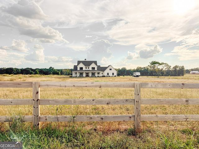 1111 Rocky Creek Road, Newborn, GA 30056