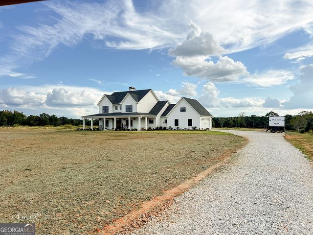 1111 Rocky Creek Road, Newborn, GA 30056