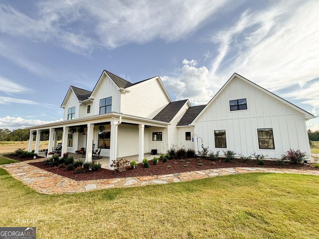 1111 Rocky Creek Road, Newborn, GA 30056