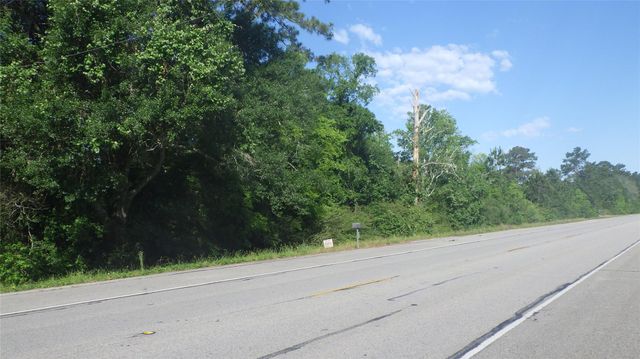 630 Fm 2917 Road, Alvin, TX 77511