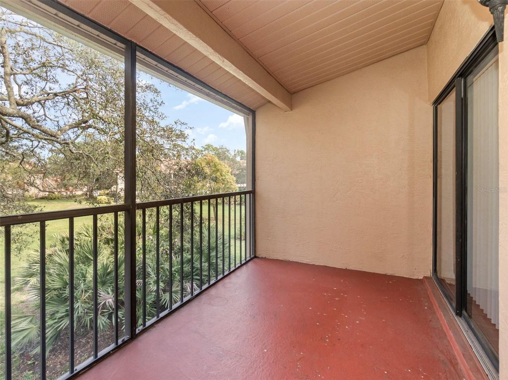 Image 18 of property listing at 7654 SUGAR BEND DR DRIVE 7654, Orlando, FL 32819