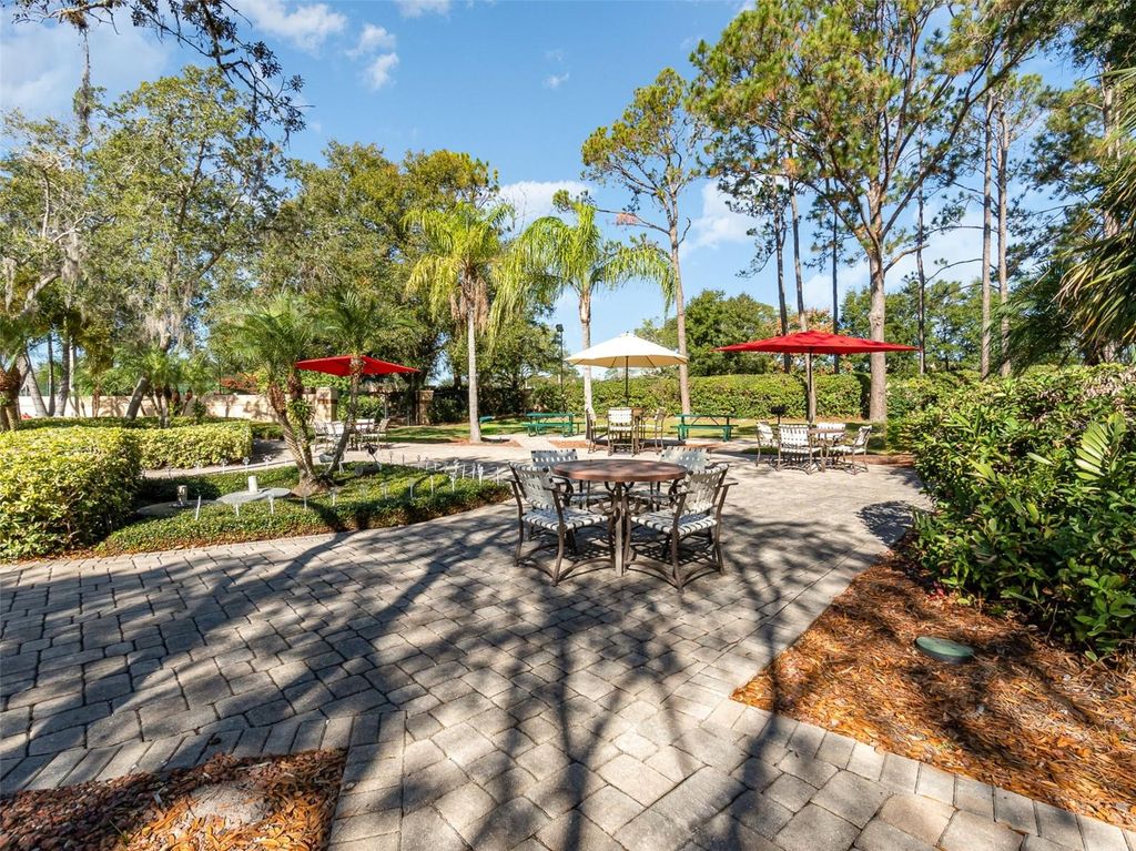 Image 24 of property listing at 7654 SUGAR BEND DR DRIVE 7654, Orlando, FL 32819