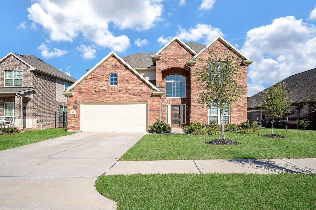 33010 Franklin Brooks Drive, Brookshire, TX 77423