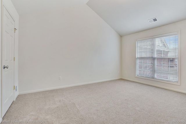 28556 CARLTON WAY Drive, Novi, MI 48377