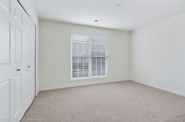 28556 CARLTON WAY Drive, Novi, MI 48377