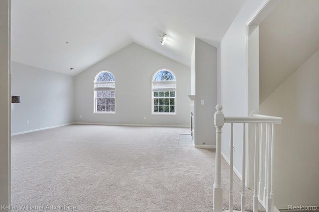 28556 CARLTON WAY Drive, Novi, MI 48377