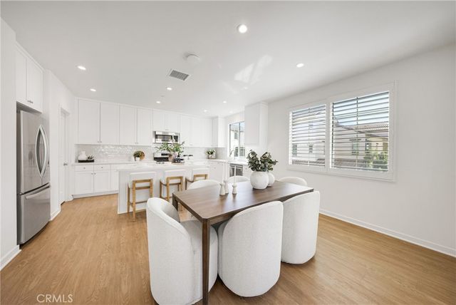 716 Spring Garden, Irvine, CA 92618