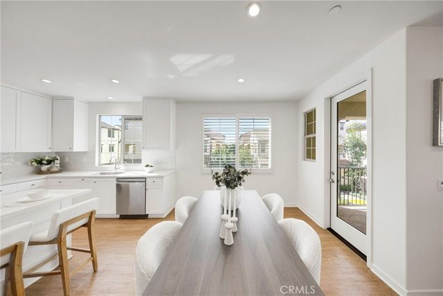 716 Spring Garden, Irvine, CA 92618