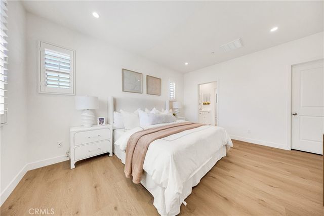 716 Spring Garden, Irvine, CA 92618