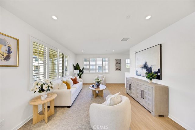 716 Spring Garden, Irvine, CA 92618