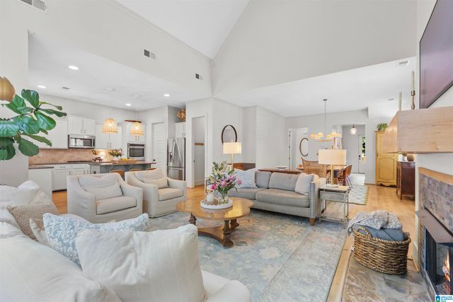721 ROSEBURY ROAD, Helena, AL 35080