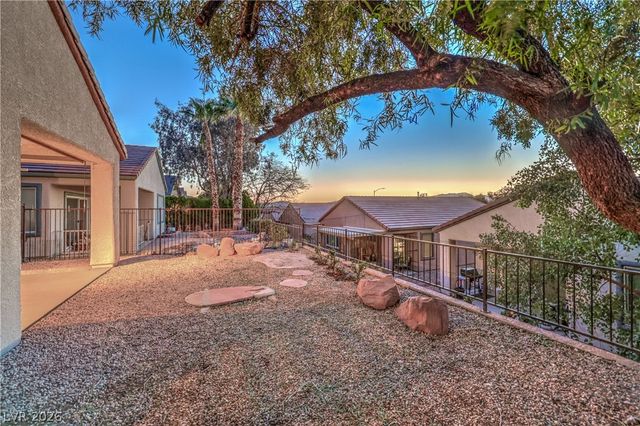 2528 Chasma Drive, Henderson, NV 89044