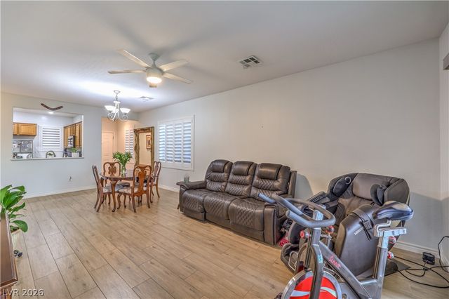 2528 Chasma Drive, Henderson, NV 89044