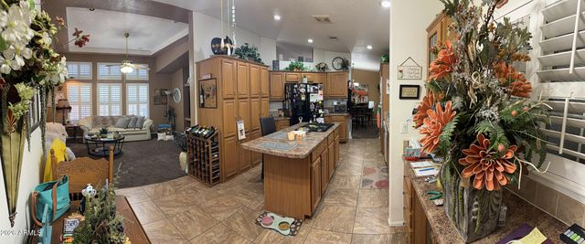 2208 W BASELINE Avenue 107, Apache Junction, AZ 85120