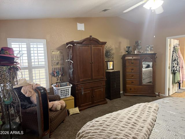 2208 W BASELINE Avenue 107, Apache Junction, AZ 85120