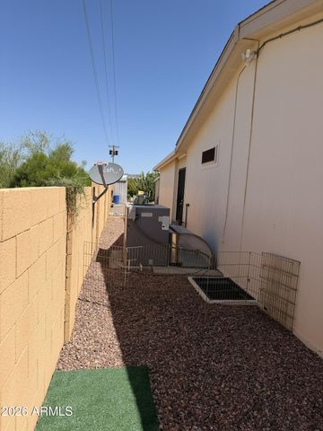 2208 W BASELINE Avenue 107, Apache Junction, AZ 85120