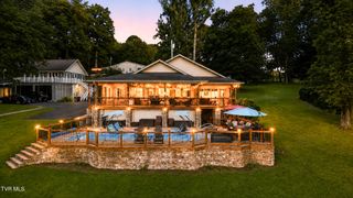 788 Lake Point Drive, Piney Flats, TN 37686