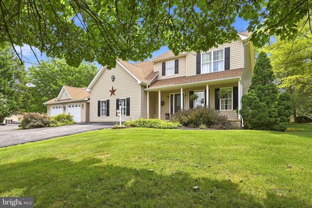 98 BENNETT SHADE LN, Martinsburg, WV 25403