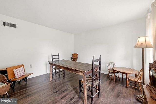 98 BENNETT SHADE LN, Martinsburg, WV 25403