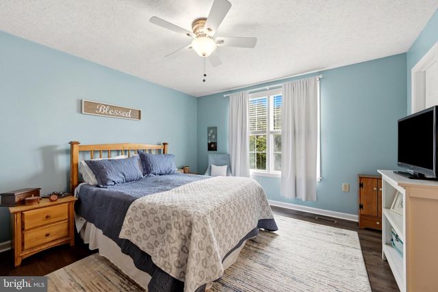 98 BENNETT SHADE LN, Martinsburg, WV 25403