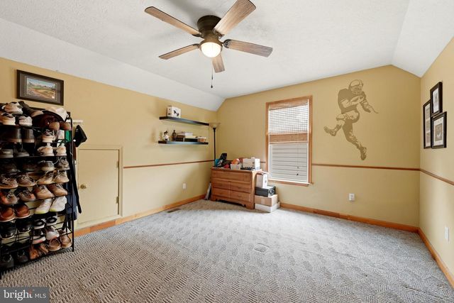 98 BENNETT SHADE LN, Martinsburg, WV 25403