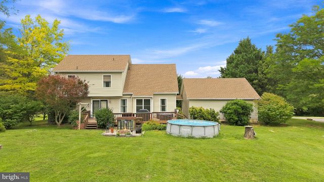 98 BENNETT SHADE LN, Martinsburg, WV 25403