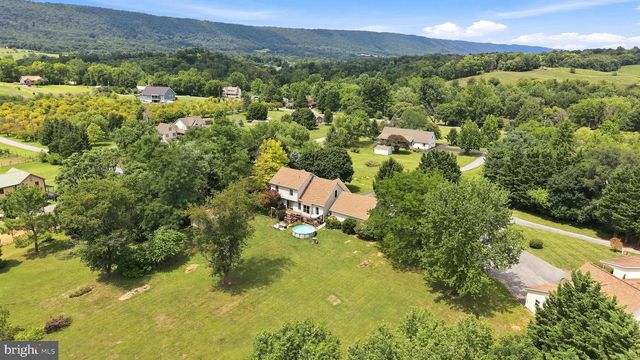 98 BENNETT SHADE LN, Martinsburg, WV 25403