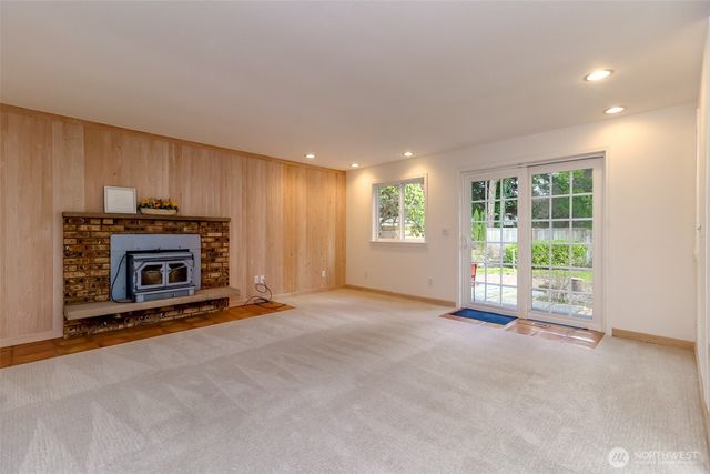 32334 9th Avenue S, Federal Way, WA 98003