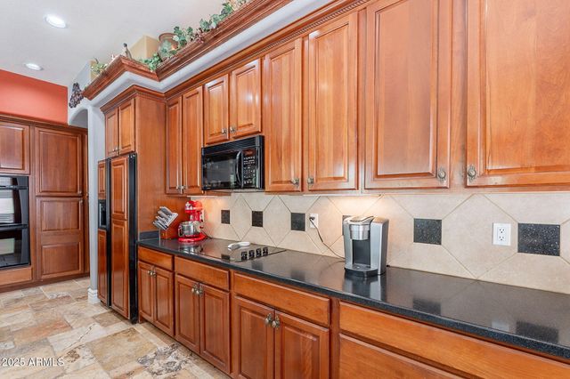 2160 E KENWOOD Street, Mesa, AZ 85213