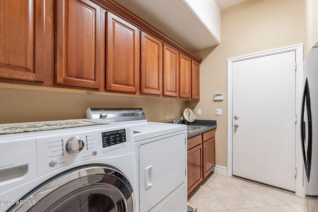 2160 E KENWOOD Street, Mesa, AZ 85213