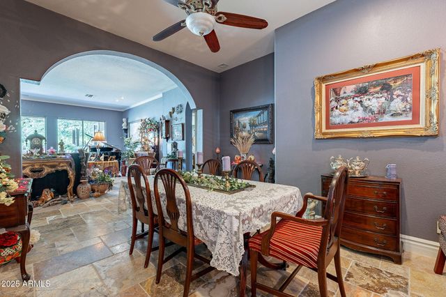 2160 E KENWOOD Street, Mesa, AZ 85213