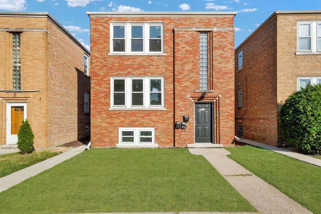 5527 S MASON Avenue G, Chicago, IL 60638
