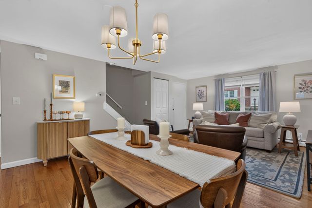 156 Kingston St 156, North Andover, MA 01845
