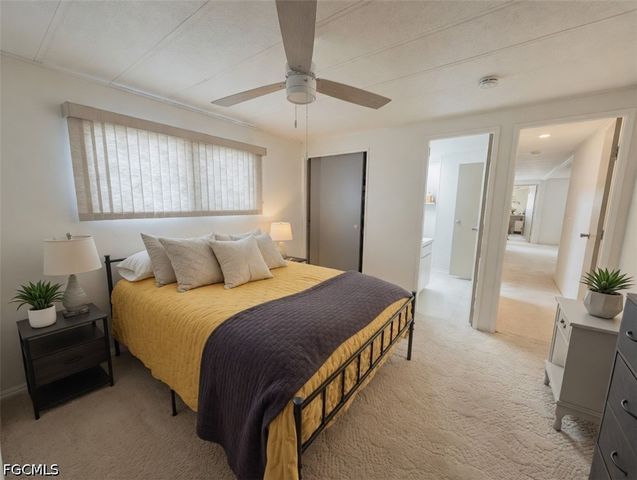 514 Blossom CT, North Fort Myers, FL 33917
