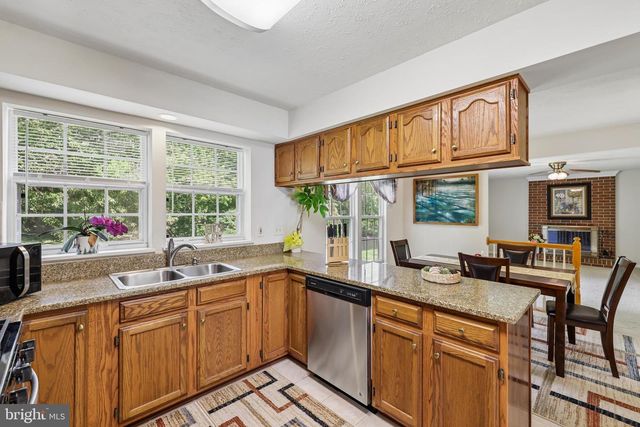 1 CHAGALL CT, North Potomac, MD 20878