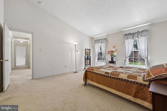 1 CHAGALL CT, North Potomac, MD 20878