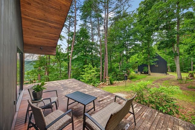 378 Parkside Ln, Spencer, TN 38585