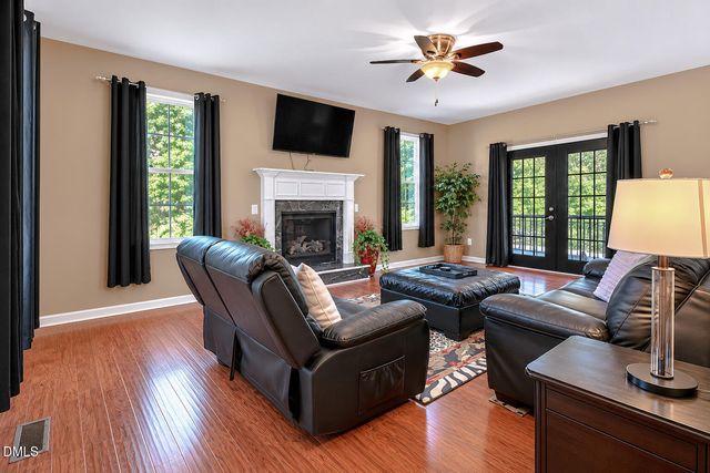 923 White Memorial Church Road, Willow Springs, NC 27592