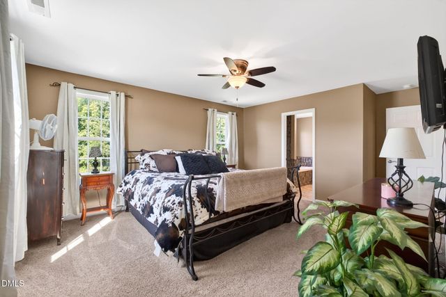 923 White Memorial Church Road, Willow Springs, NC 27592