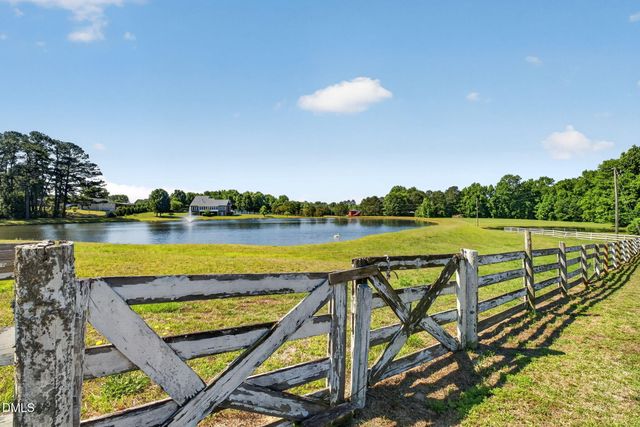 923 White Memorial Church Road, Willow Springs, NC 27592