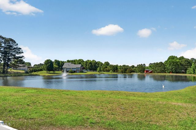 923 White Memorial Church Road, Willow Springs, NC 27592