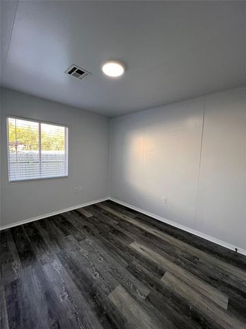 301 Winding Lane, Edmond, OK 73003