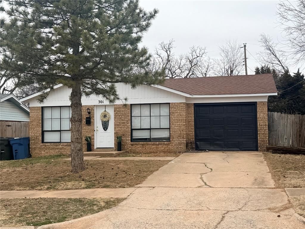 301 Winding Lane, Edmond, OK 73003